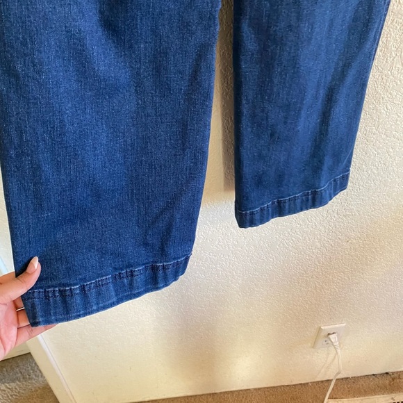 Women’s Denim Wide Leg Crop Pants in perfect condition. Size:6 - Picture 4 of 6